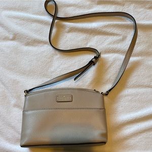Kate Spade shoulder purse (EUC)